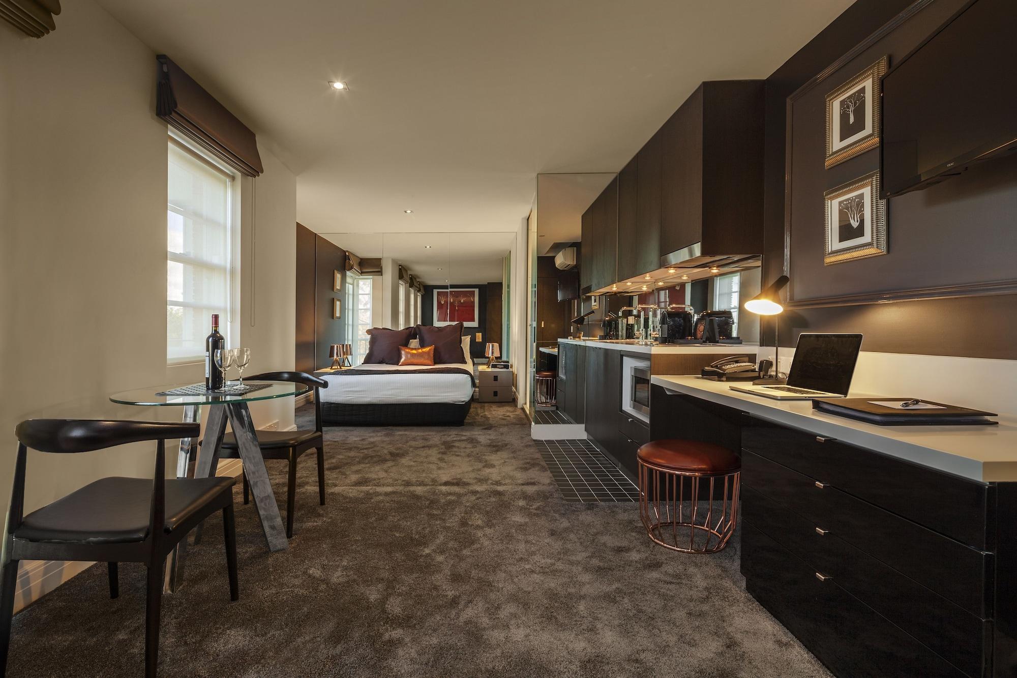 Quest East Melbourne Aparthotel Bagian luar foto