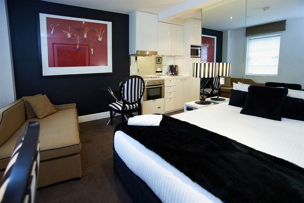 Quest East Melbourne Aparthotel Bagian luar foto